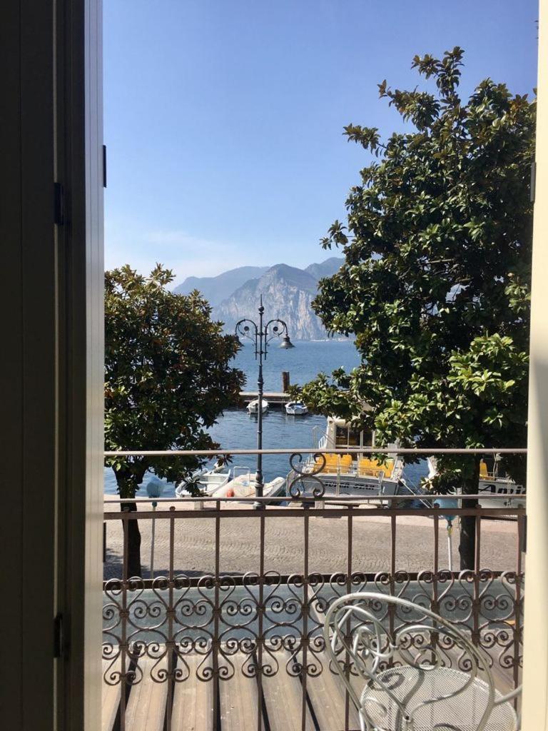 Sonny Apartments Malcesine Camera foto